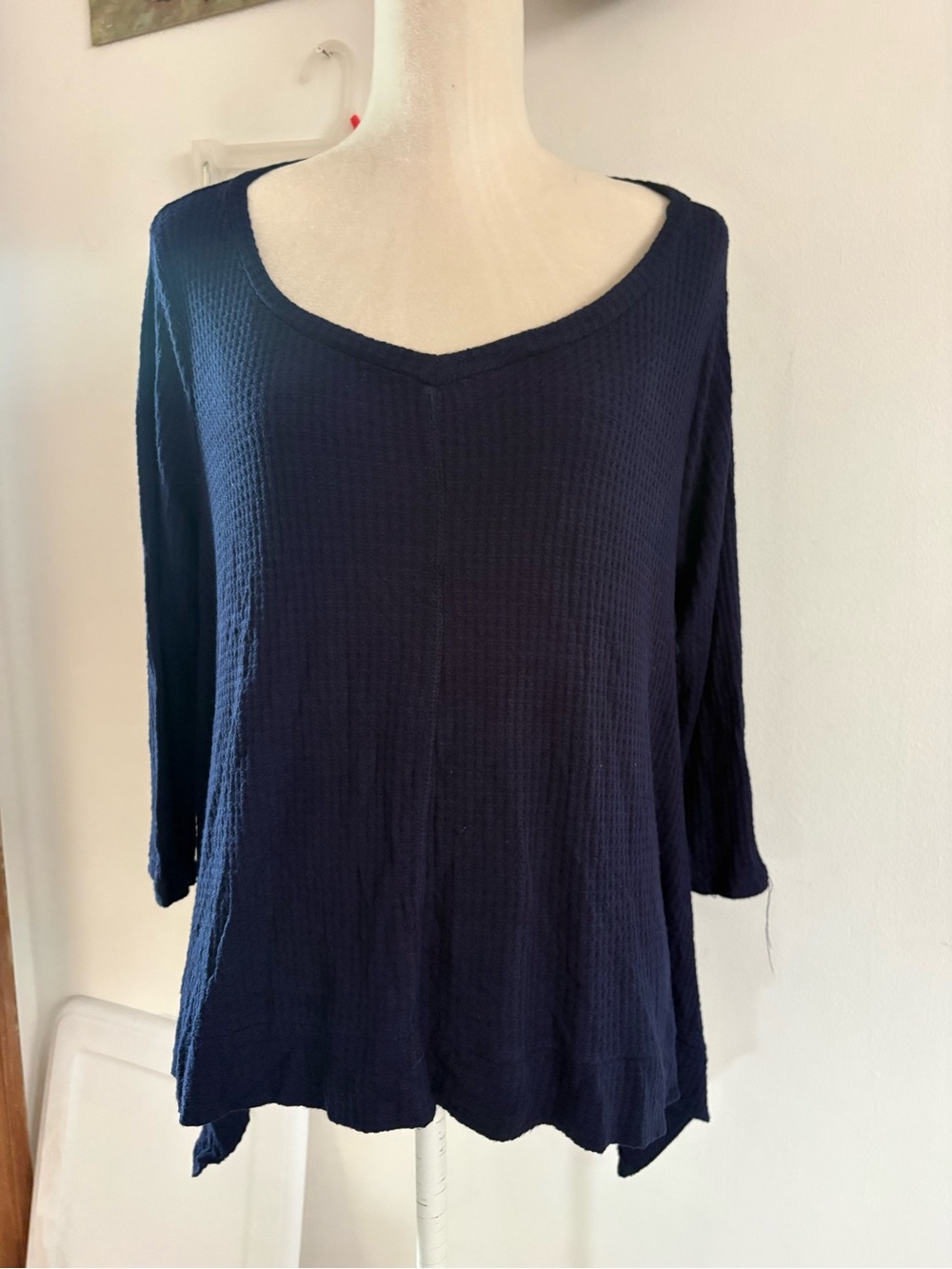 NWT Paper Crane Navy V-Neck Waffle Knit Tunic Msz